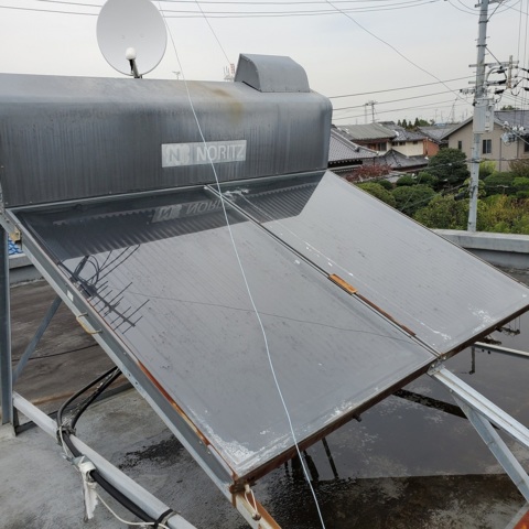 外壁塗装・屋上防水リフォーム　太陽熱温水器取替え