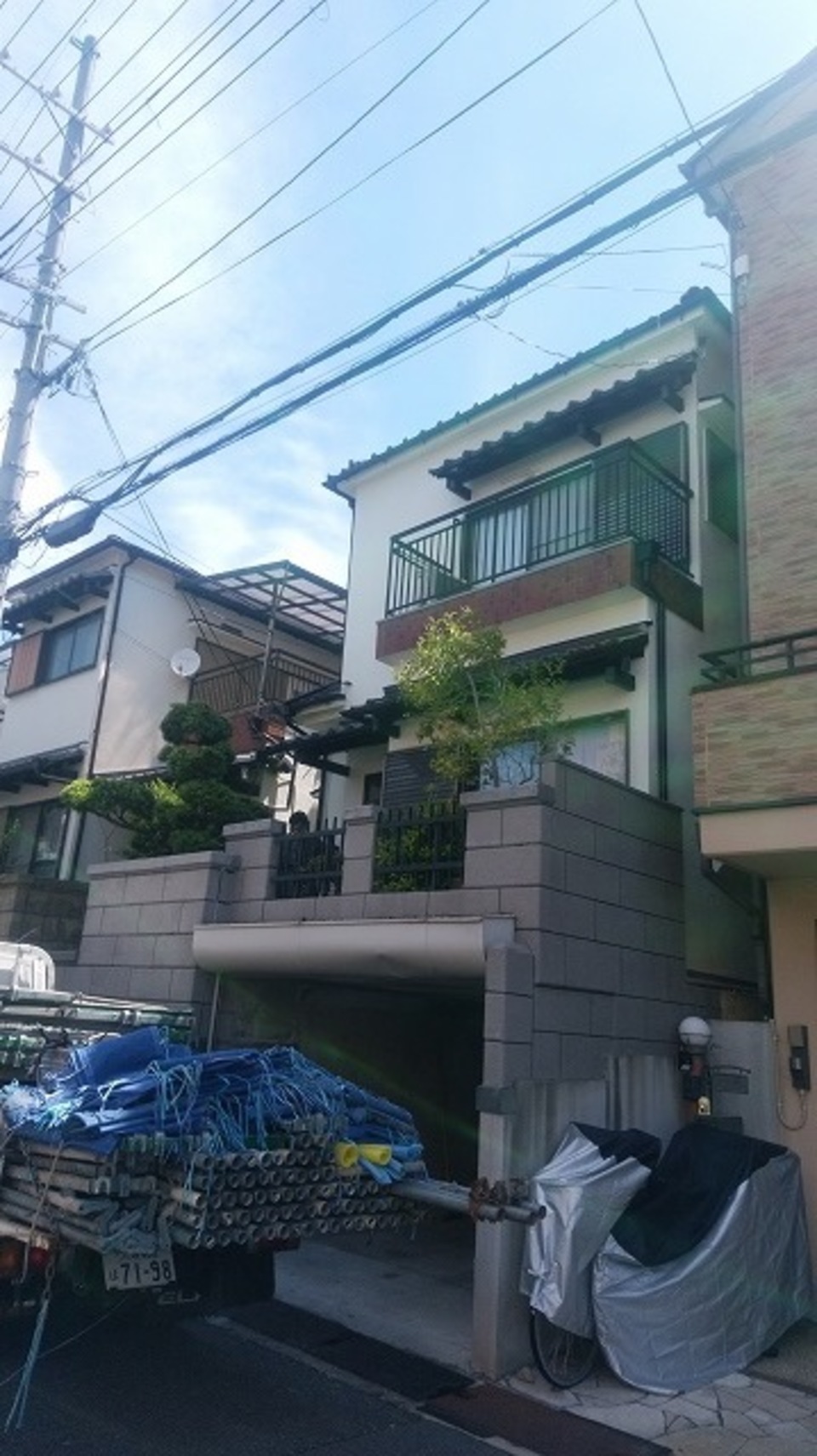 足場も取り除かれました